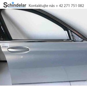 BMW 7 G11 pravé přední dveře včetně lišt
