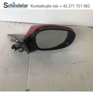BMW E81 LCI ZRCATKO PRAVÉ