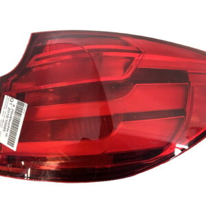 Original BMW 3 F34  Boční stěna pravého zadního světla 7286040