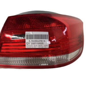 Original BMW 3 E93  Boční stěna pravého zadního světla  7162302