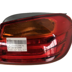 Original BMW 4 F33 Boční stěna pravého zadního světla  7296098