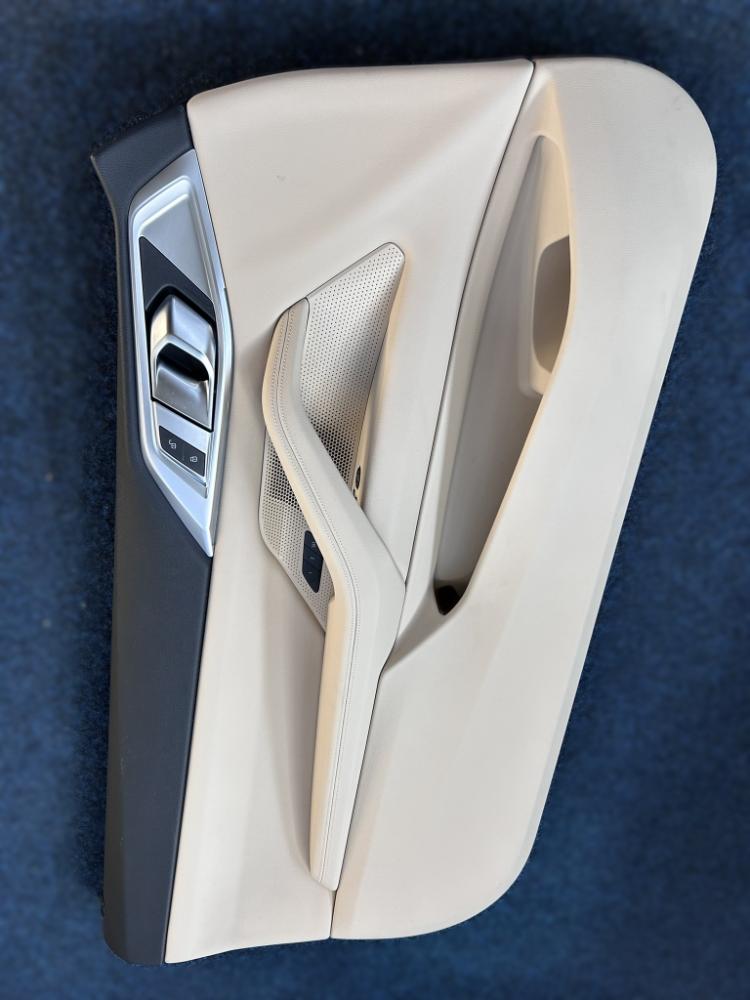Originál BMW 4 G22 Coupé Sada Sport el. sedaček a interiérového obložení TOP stav! - Obrázek 16