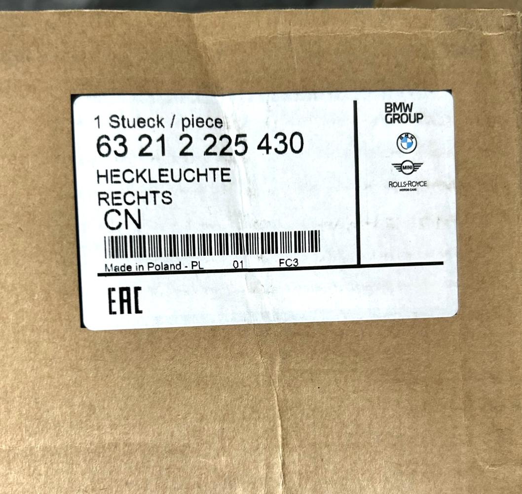 Originál BMW 1 F20/F21 Pravé zadní světlo 2225430 nové! - Obrázek 4